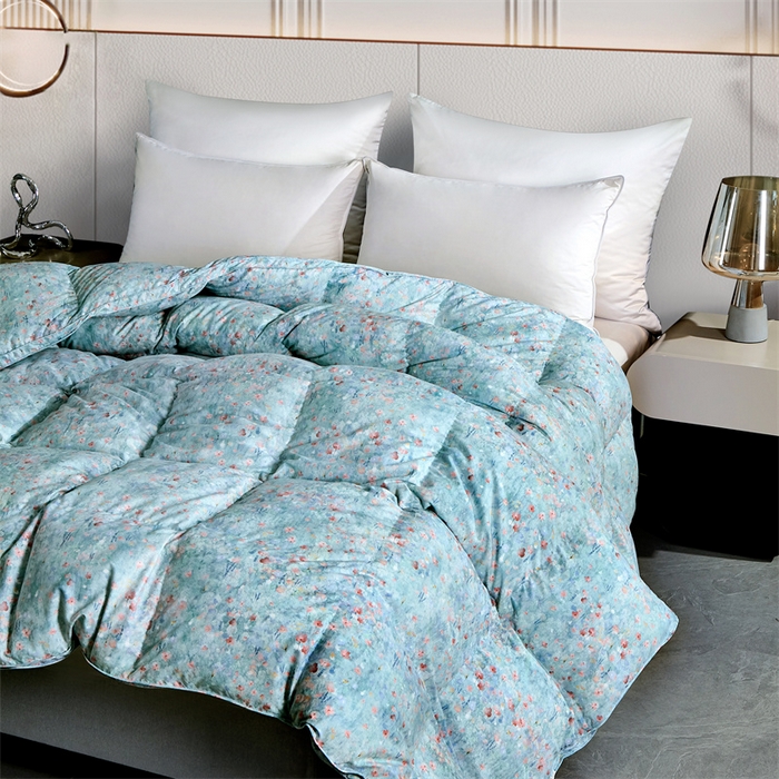 91家纺网 家纺一手货源 找家纺 静若居羽绒被壳 2024羽绒被壳印花糯棉静音软糯面料羽绒被壳厂家直销 小碎花清新绿