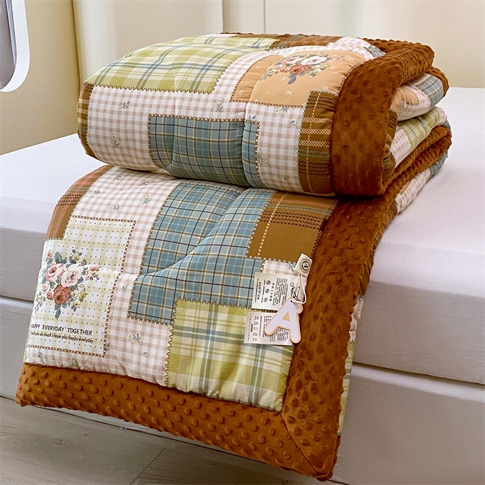 91家纺网 家纺一手货源 找家纺 云家 2024新款A类全棉豆豆绒被子被芯纯棉豆豆被冬被大豆被 百福相伴