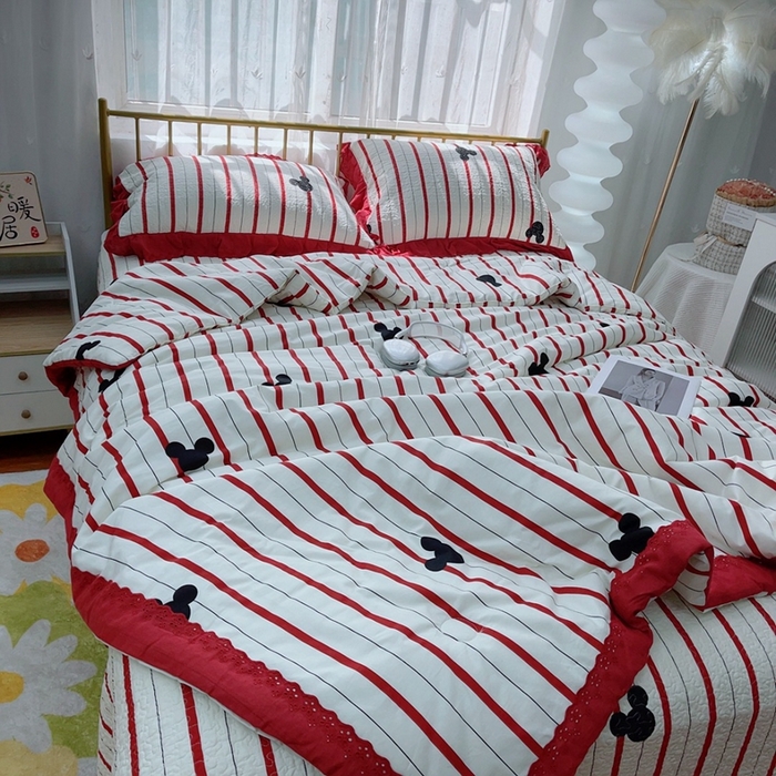 91家纺网 家纺一手货源 找家纺 暖居 2024新款春秋被床盖四件套高温砂洗棉花床盖三件套 酒红米奇