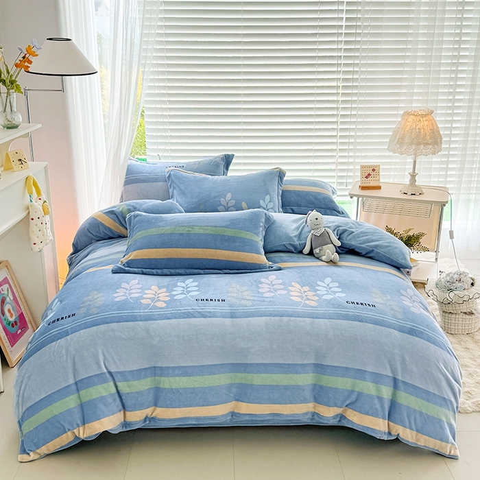 91家纺网 家纺一手货源 找家纺 丫丫家纺 2024新款加厚保暖牛奶绒印花四件套 浮光叶影