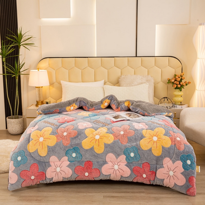 91家纺网 家纺一手货源 找家纺 2025新款直播雪花绒冬被法莱绒羊羔绒牛奶绒被子被芯 复古大花