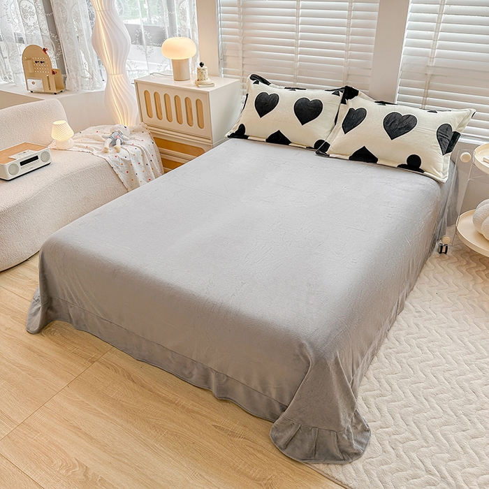 91家纺网 家纺一手货源 找家纺 卡普二店 2024新款牛奶绒印花四件套 慕斯