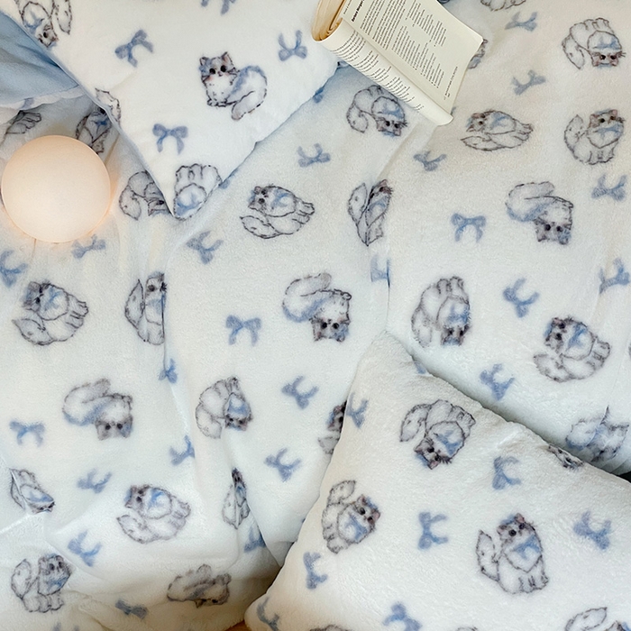 91家纺网 家纺一手货源 找家纺 安哆啦家纺 2024新款ins风高克重兔毛绒四件套 精致猫