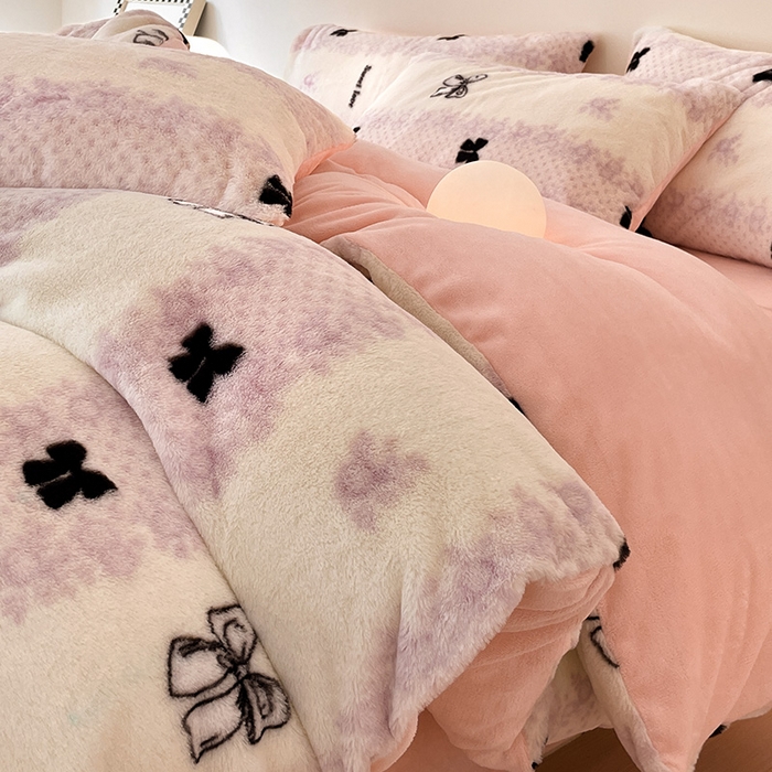 91家纺网 家纺一手货源 找家纺 安哆啦家纺 2024新款ins风高克重兔毛绒四件套 蕾丝蝴蝶结