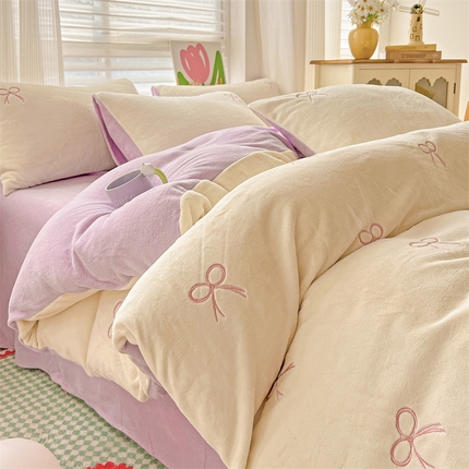 91家纺网 家纺一手货源 找家纺 （总）灰鲸 2025新款牛奶绒郁金香蝴蝶结满绣套四件套