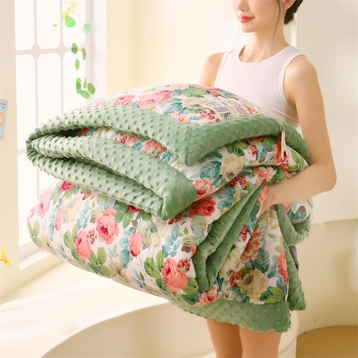 91家纺网 家纺一手货源 找家纺 云家 2024新款A类全棉豆豆绒被子被芯纯棉豆豆被冬被大豆被 浪漫花舞