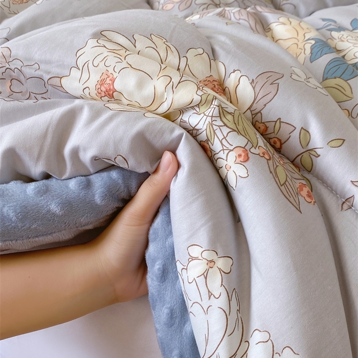 91家纺网 家纺一手货源 找家纺 云家 2024新款A类全棉豆豆绒被子被芯纯棉豆豆被冬被大豆被 富贵荣华