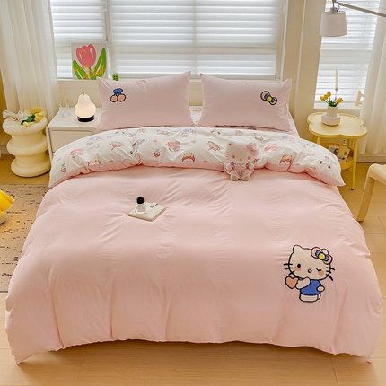 91家纺网 家纺一手货源 找家纺 一霖家纺 2024新款高克重云朵棉毛巾绣印＋绣小清新系列四件套 蛋糕小猫