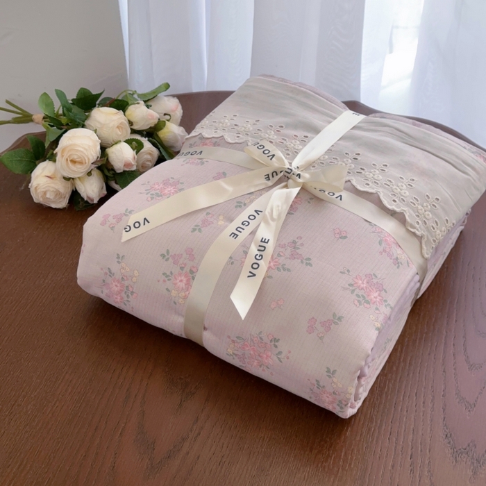 91家纺网 家纺一手货源 找家纺 黛馨 2025新款全棉双层纱贴边款四件套 紫罗兰-三边款