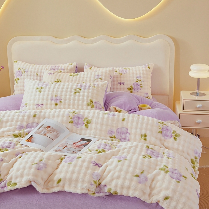 91家纺网 家纺一手货源 找家纺 巧格家纺 2025新款A类加厚泡泡牛奶绒印花工艺立体泡泡四件套（买家秀联系商家） 泡泡爱心-粉