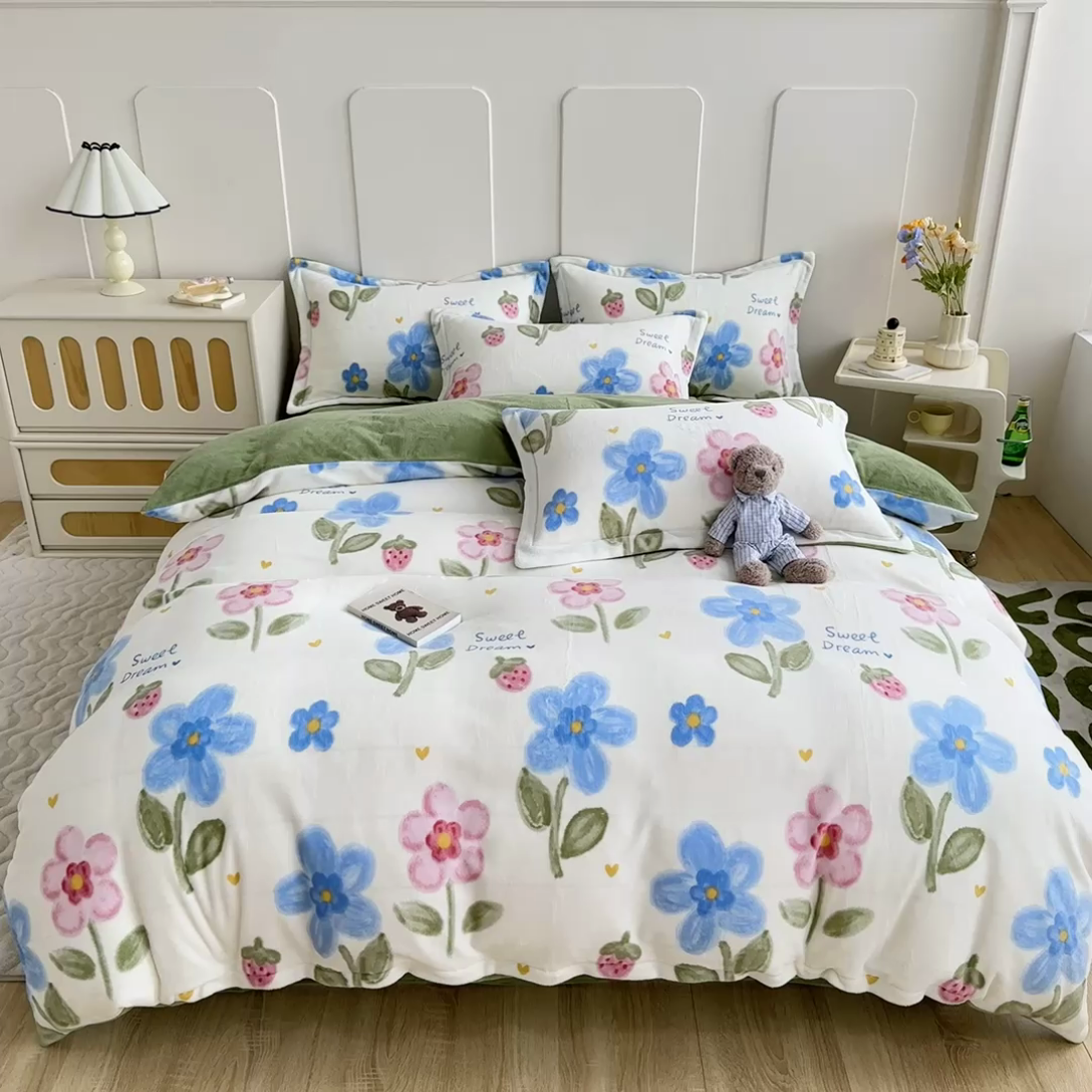 91家纺网 家纺一手货源 找家纺 卡普二店 2024新款牛奶绒印花单被套 蓝色梦想