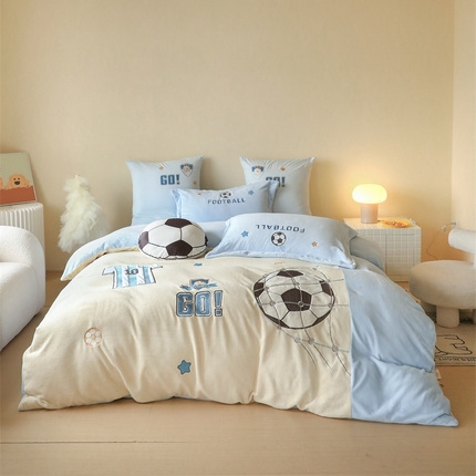 （总） 2024新款A类加厚足球篮球卡通贴布绣牛奶绒四件套冬季儿童三件套床单床笠保暖套件