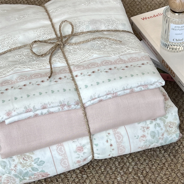 91家纺网 家纺一手货源 找家纺 2024新款全棉印花双层纱四件套--蕾丝花边款凡尔赛