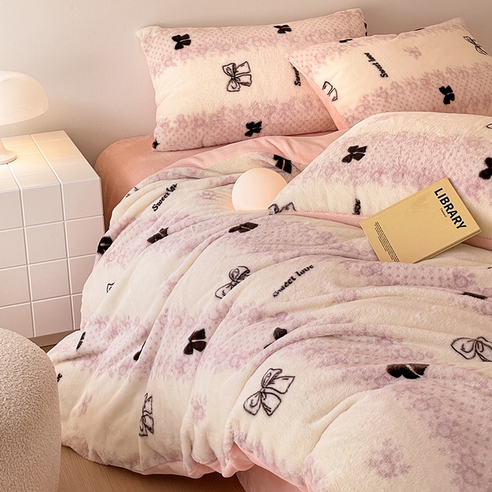 91家纺网 家纺一手货源 找家纺 安哆啦家纺 2024新款ins风高克重兔毛绒四件套 蕾丝蝴蝶结