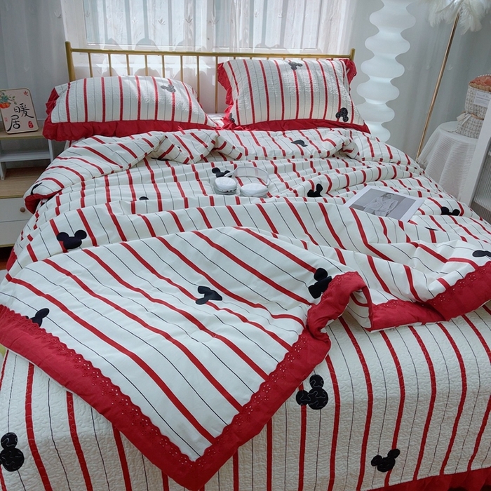 91家纺网 家纺一手货源 找家纺 暖居 2024新款春秋被床盖四件套高温砂洗棉花床盖三件套 酒红米奇