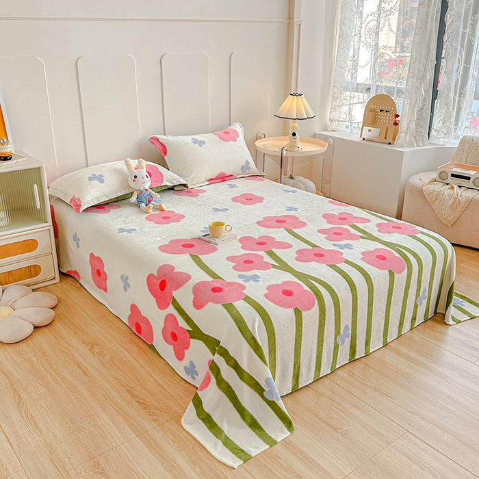 91家纺网 家纺一手货源 找家纺 卡普二店 2024新款牛奶绒印花单床单 花漾