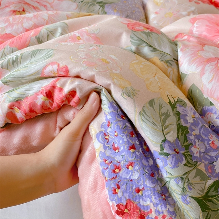 91家纺网 家纺一手货源 找家纺 云家 2024新款A类全棉豆豆绒被子被芯纯棉豆豆被冬被大豆被 一路繁花