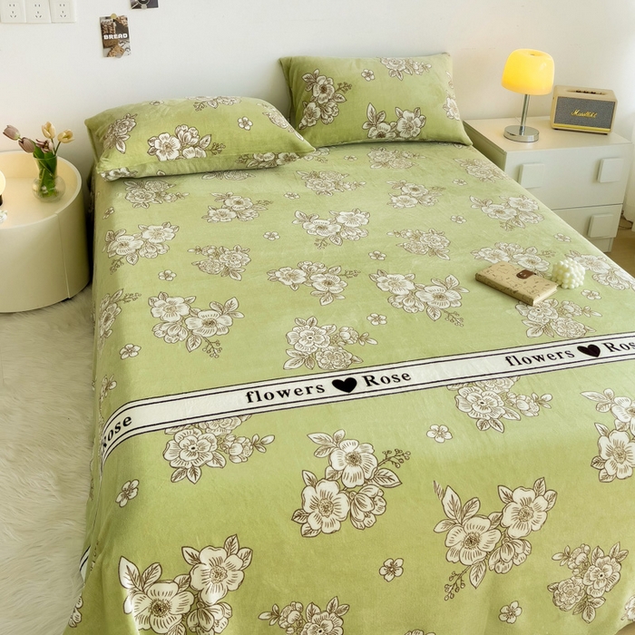 91家纺网 家纺一手货源 找家纺 艾橙家纺 2024新款A类加厚牛奶绒印花床单 玫瑰庄园