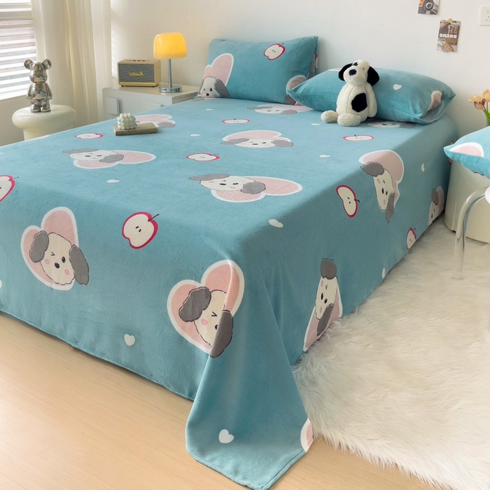 91家纺网 家纺一手货源 找家纺 艾橙家纺 2024新款A类加厚牛奶绒印花床单 呆萌狗