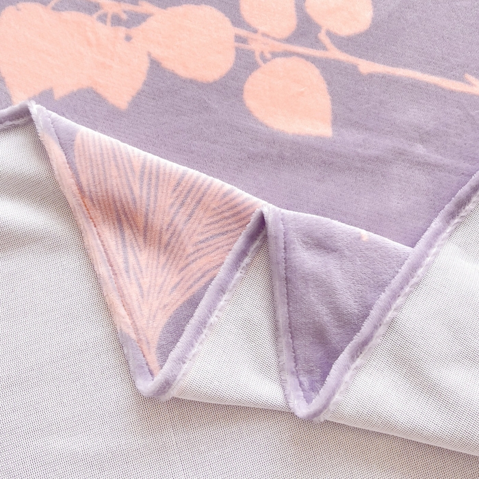 91家纺网 家纺一手货源 找家纺 艾橙家纺 2024新款A类加厚牛奶绒印花床单 银杏叶