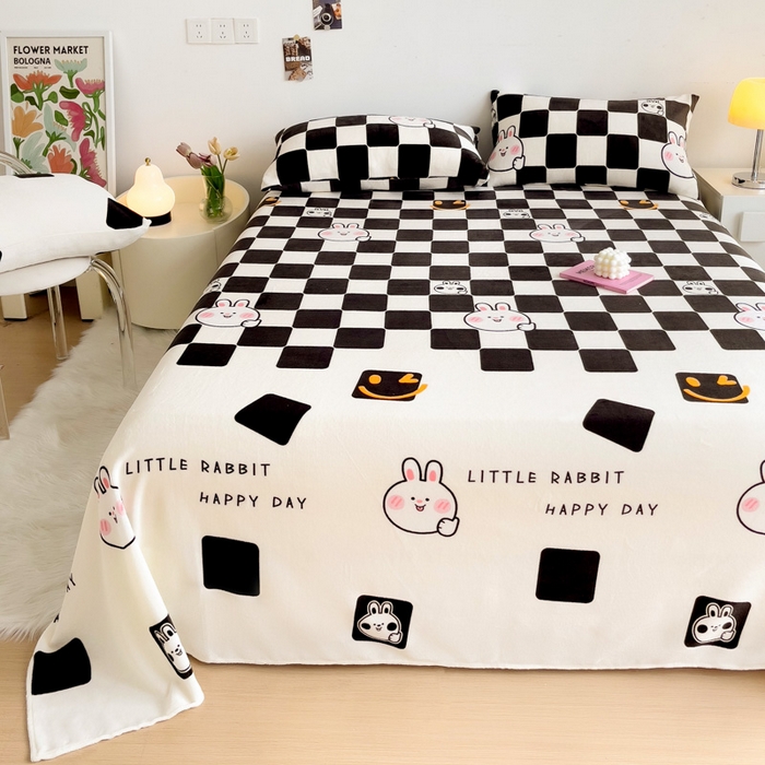 91家纺网 家纺一手货源 找家纺 艾橙家纺 2024新款A类加厚牛奶绒印花床单 棋盘兔