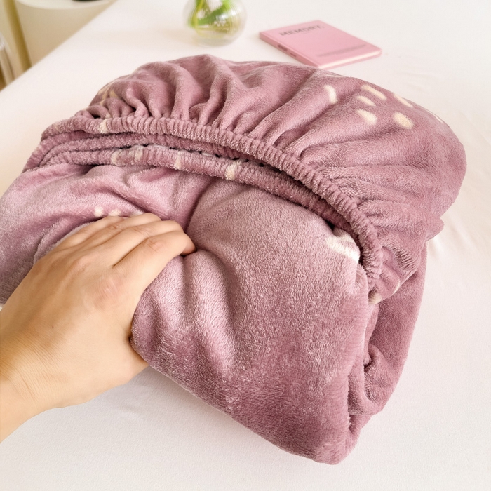 91家纺网 家纺一手货源 找家纺 艾橙家纺 2024新款A类加厚牛奶绒印花床笠 北欧生活