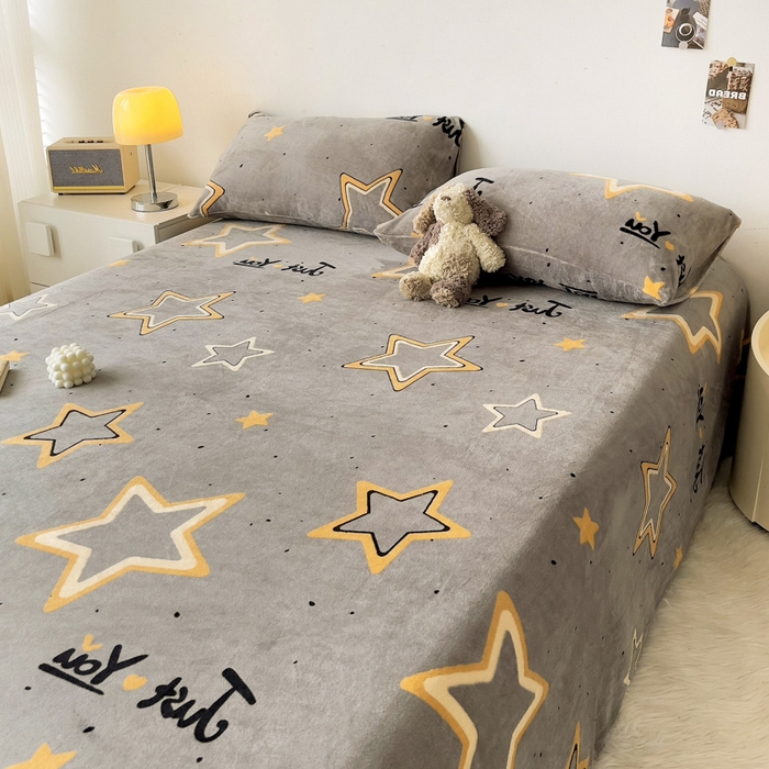 91家纺网 家纺一手货源 找家纺 艾橙家纺 2024新款A类加厚牛奶绒印花床单 浪漫星海