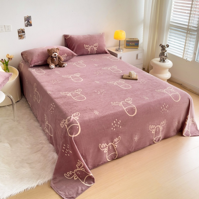 91家纺网 家纺一手货源 找家纺 艾橙家纺 2024新款A类加厚牛奶绒印花床单 北欧生活