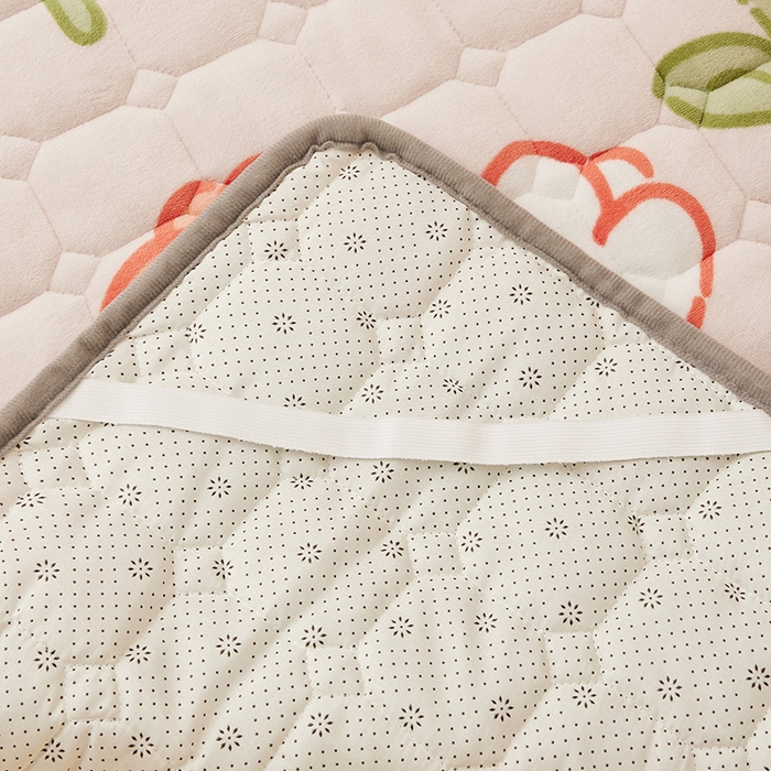 91家纺网 家纺一手货源 找家纺 嗨生活 2025新款牛奶绒床护垫床垫幼儿园床垫儿童床垫可水洗可定做 花间小兔