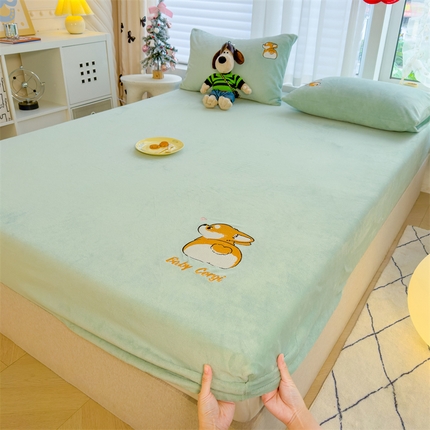 91家纺网 家纺一手货源 找家纺 （总）灰鲸 2025新款萌物刺绣牛奶绒床笠