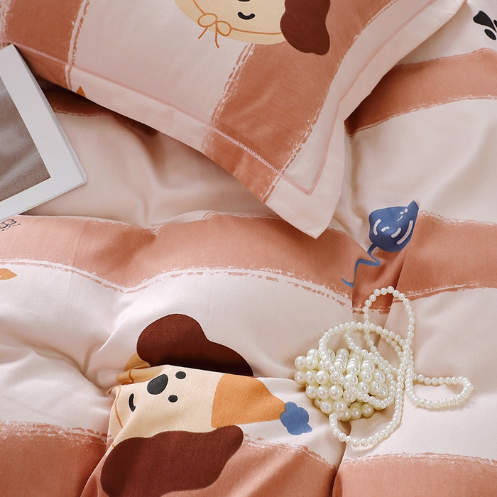 91家纺网 家纺一手货源 找家纺 晶缦家纺 2024新款叶语系纯棉全棉生态磨毛多规格四件套 欢乐狗粉