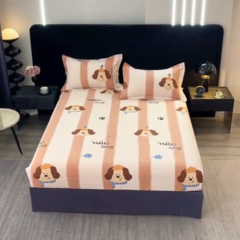 91家纺网 家纺一手货源 找家纺 晶缦家纺 2024新款叶语系纯棉全棉生态磨毛多规格单床笠 欢乐狗粉