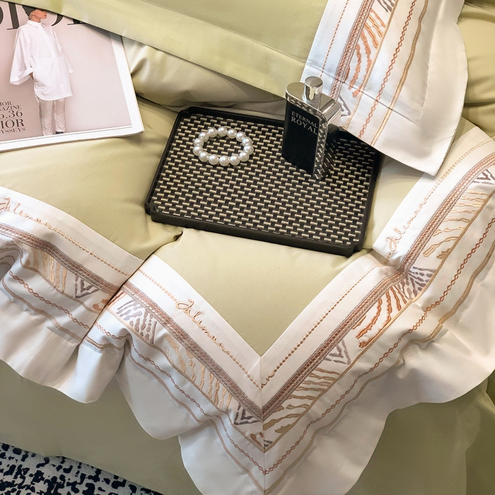 91家纺网 家纺一手货源 找家纺 丞音 2024新款超柔A类100支超细旦长绒棉磨毛刺绣四件套秋冬加厚纯棉全棉绣花床上用品 瑞恩-曙光金