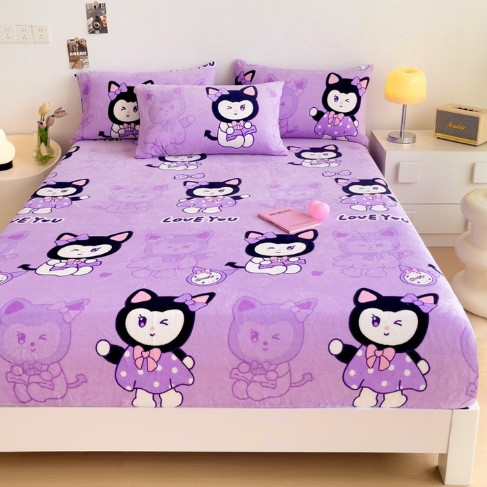 91家纺网 家纺一手货源 找家纺 艾橙家纺 2024新款A类加厚牛奶绒印花床笠 猫小姐