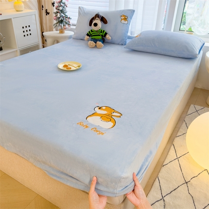 91家纺网 家纺一手货源 找家纺 （总）灰鲸 2025新款萌物刺绣牛奶绒床笠