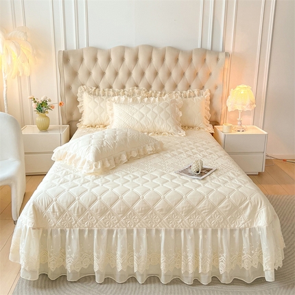 91家纺网 家纺一手货源 找家纺 （总）虹星家纺 2024新款A类水洗棉夹棉床盖三件套