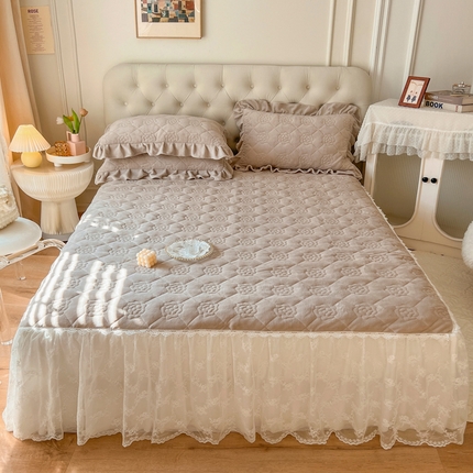 91家纺网 家纺一手货源 找家纺 （总）乐朵家居 2025秋冬 香耐 牛奶绒 夹棉床裙