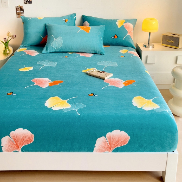 91家纺网 家纺一手货源 找家纺 艾橙家纺 2024新款A类加厚牛奶绒印花床笠 晚秋