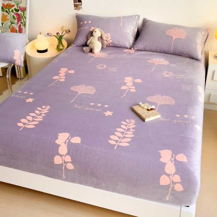 91家纺网 家纺一手货源 找家纺 艾橙家纺 2024新款A类加厚牛奶绒印花床笠 银杏叶