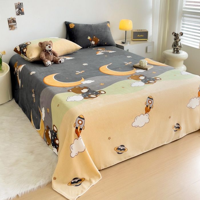 91家纺网 家纺一手货源 找家纺 艾橙家纺 2024新款A类加厚牛奶绒印花床单 梦星空