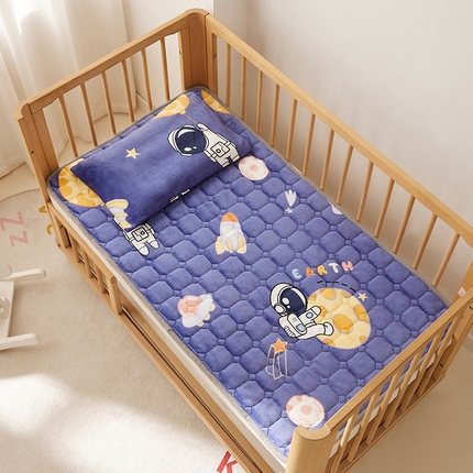 91家纺网 家纺一手货源 找家纺 （总）嗨生活 2025新款牛奶绒床护垫床垫幼儿园床垫儿童床垫可水洗可定做