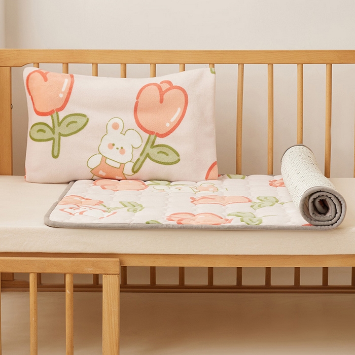 91家纺网 家纺一手货源 找家纺 嗨生活 2025新款牛奶绒床护垫床垫幼儿园床垫儿童床垫可水洗可定做 花间小兔