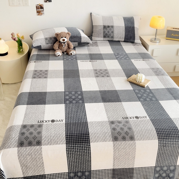 91家纺网 家纺一手货源 找家纺 艾橙家纺 2024新款A类加厚牛奶绒印花床单 伯克利