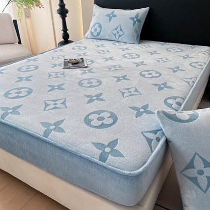 91家纺网 家纺一手货源 找家纺 （总）2025新款A类牛奶绒立体雕花床笠床罩床垫套 【跨境供货】可真空压缩