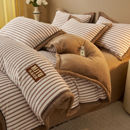 91家纺网 家纺一手货源 找家纺 2024新款加厚贝贝绒牛奶绒可拆洗冬被 被子被芯 贝贝绒-卡布奇诺咖