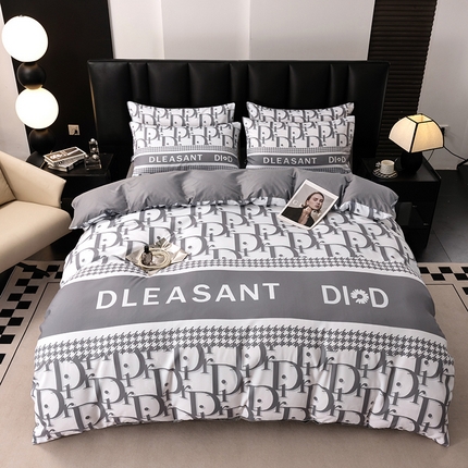 91家纺网 家纺一手货源 找家纺 色鬼布艺 2024新款网红轻奢大版斜纹全棉数码印花四件套 灰迪