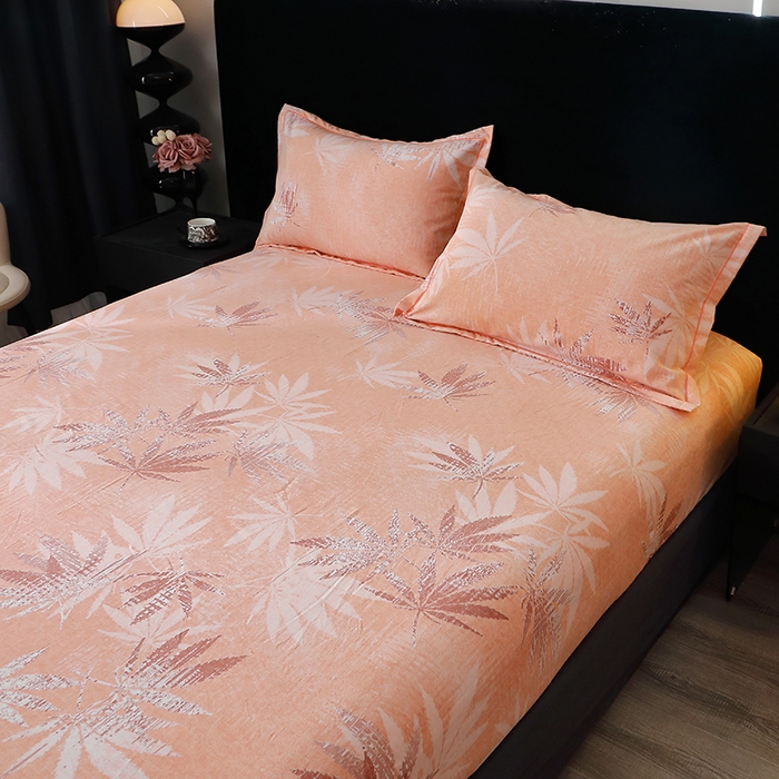 91家纺网 家纺一手货源 找家纺 晶缦家纺 2024新款叶语系纯棉全棉生态磨毛多规格单床笠 枫叶情怀粉