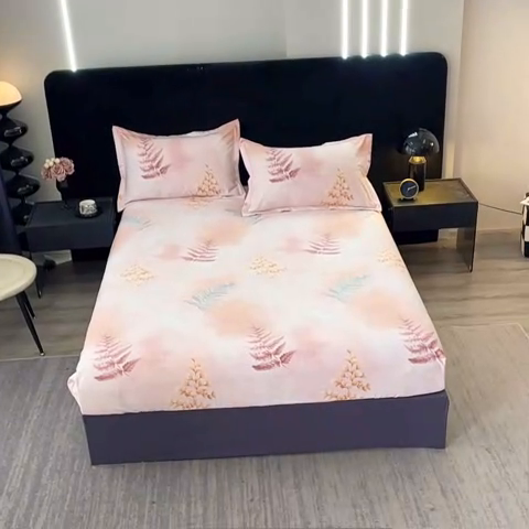 91家纺网 家纺一手货源 找家纺 晶缦家纺 2024新款叶语系纯棉全棉生态磨毛多规格单床笠 花羽庭粉