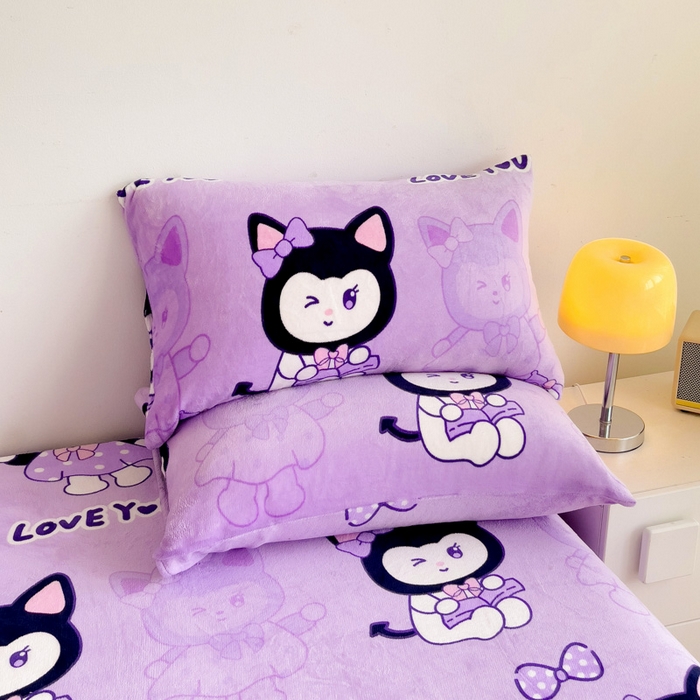 91家纺网 家纺一手货源 找家纺 艾橙家纺 2024新款A类加厚牛奶绒印花床笠 猫小姐