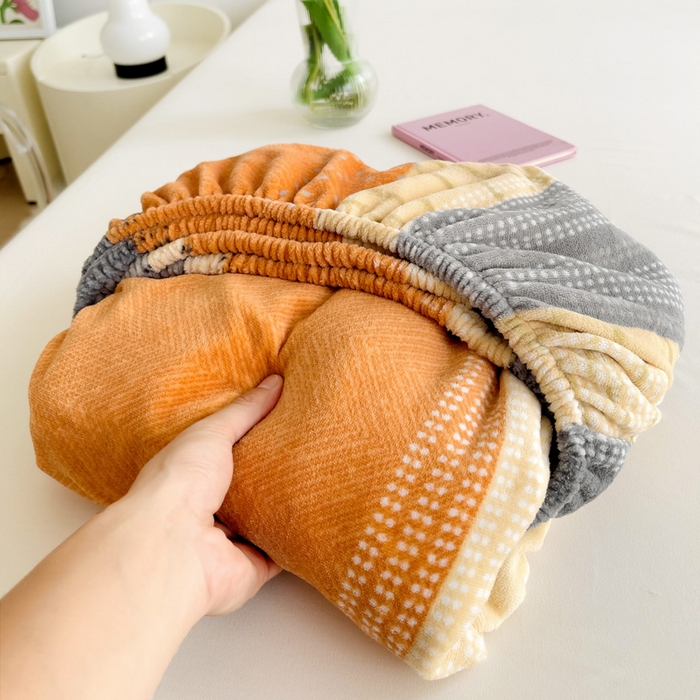 91家纺网 家纺一手货源 找家纺 艾橙家纺 2024新款A类加厚牛奶绒印花床笠 橙灰条纹